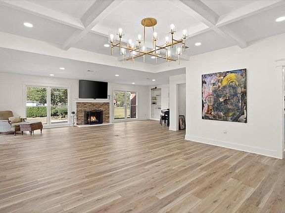4th image of 73 Mayfield Rd