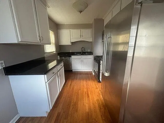3 bed, 1.5 bath, 1069 sqft, $1,500 — Photo 4