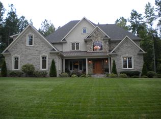 2161 Capes Cove Dr, Sherrills Ford, NC 28673