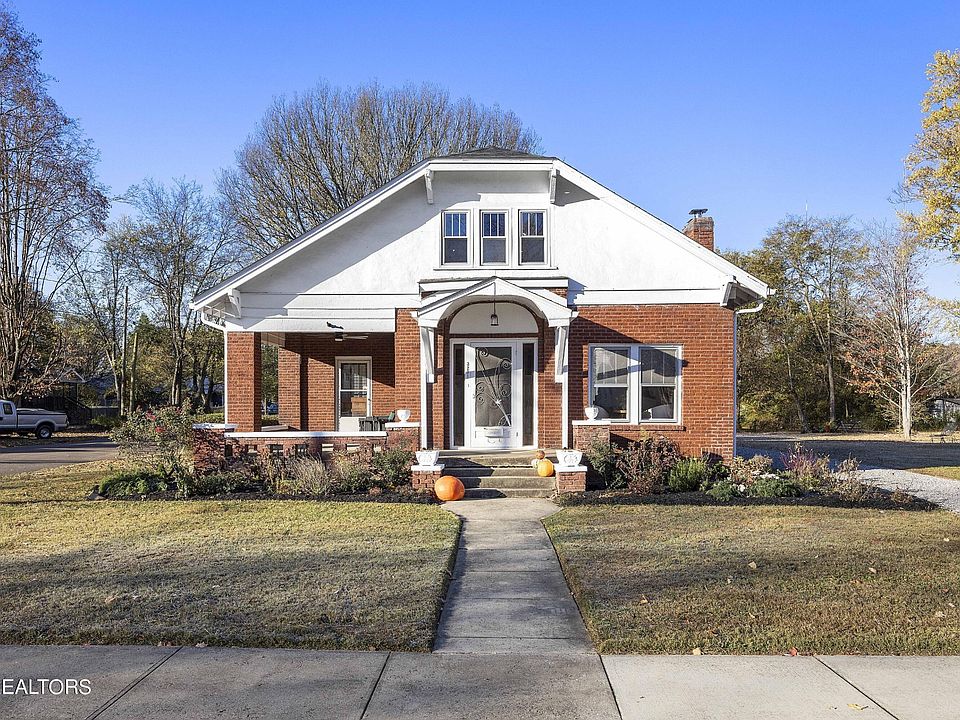1st image of 3201 Clearview St