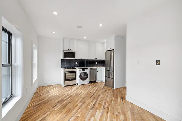 Rented by Brown Harris Stevens | media 1