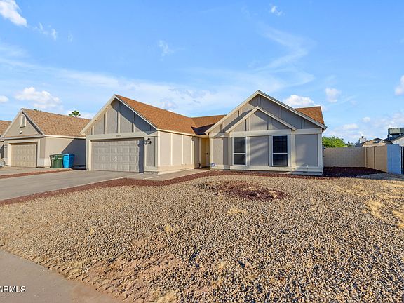 3rd image of 10637 W MARIPOSA Street