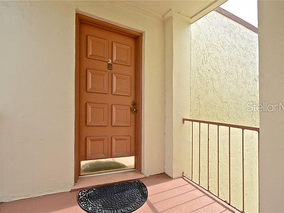 5th image of 530 Orange Dr APT 21
