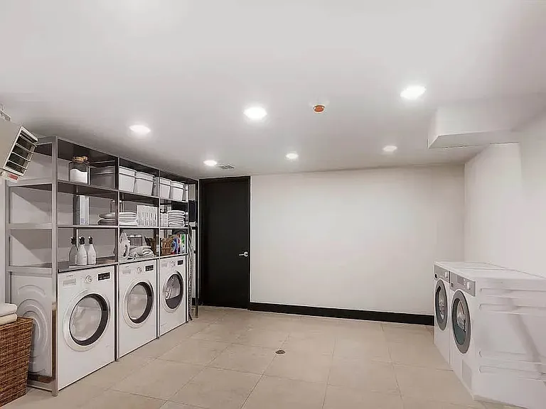 1169 Hoe Ave #4C — Photo 10