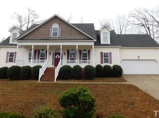 195 Kendall Dr, Clayton, NC 27520