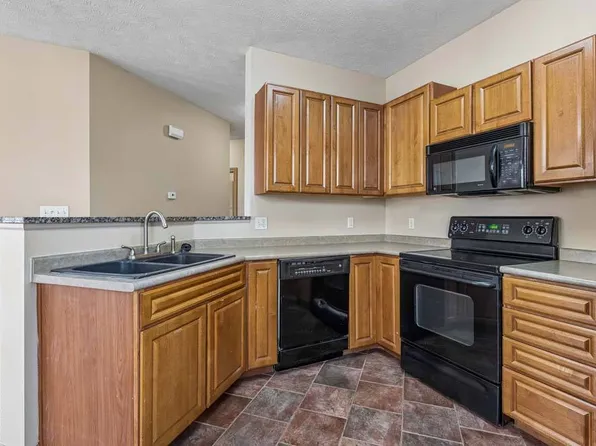 Stone Creek Villas