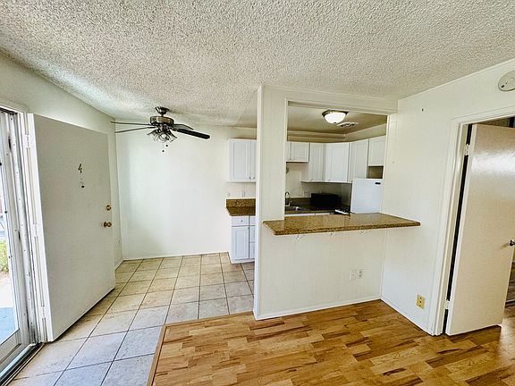 3rd image of 4525 Texas St APT 4