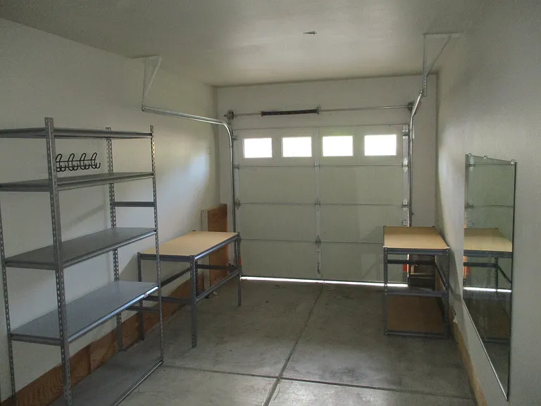 1608 Laburnum Ave — Photo 14