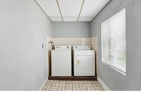 923 Stillman St, Toledo, OH 43605