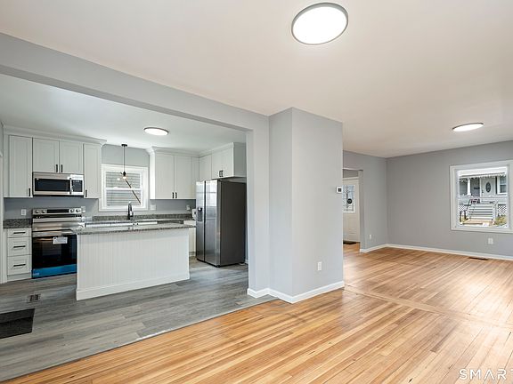 5th image of 20 George Street