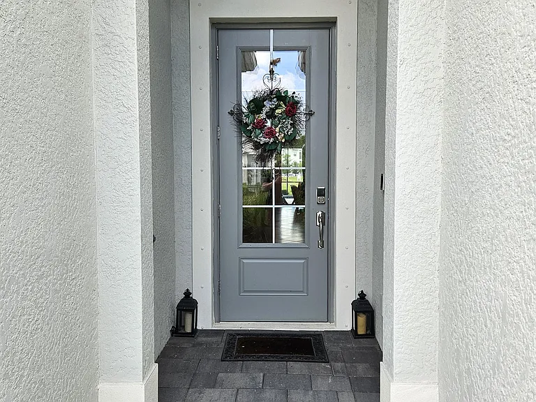 5997 Berwick Ln — Photo 3
