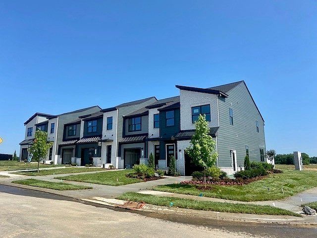 1st image of 1109 Riverbrook Dr #264E