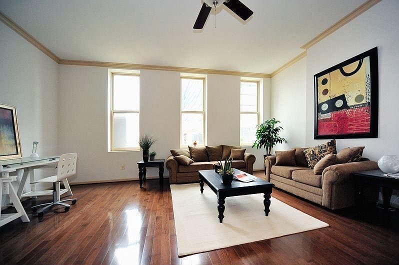 1st image of 346 S High St #301