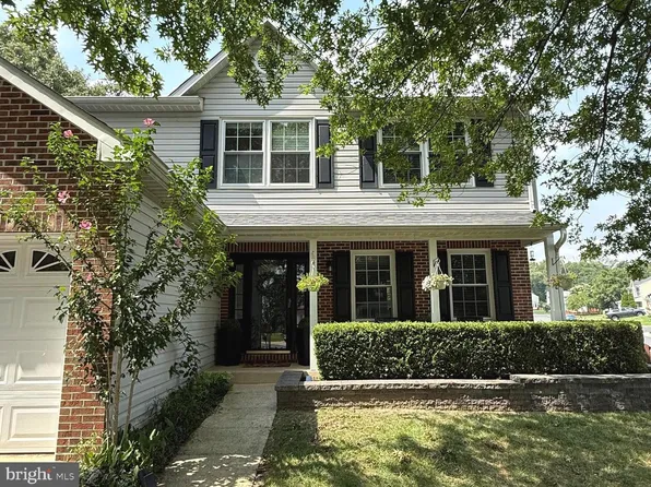 300 Bugle Ct, Odenton, MD 21113