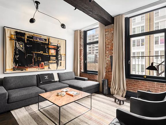 3rd image of 124 W 24th St #Loft5