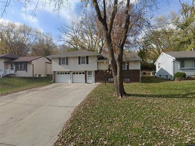 4810 NW Woody Creek Ln, Kansas City, MO, 64151