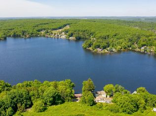 25 Ramshorn Rd, Millbury, MA 01527