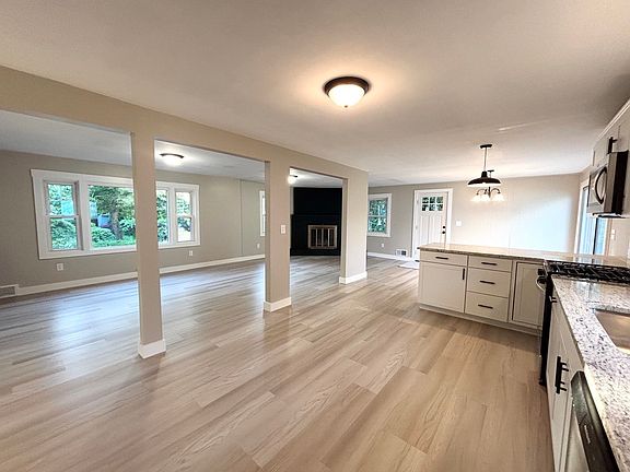 5th image of 8 Cote Avenue