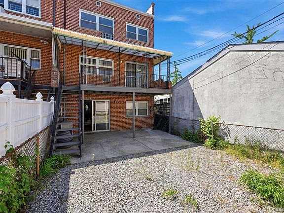 2nd image of 26505 Hillside Avenue