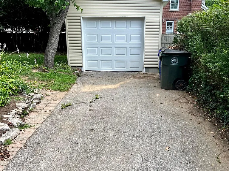 217 Romany Rd — Photo 17