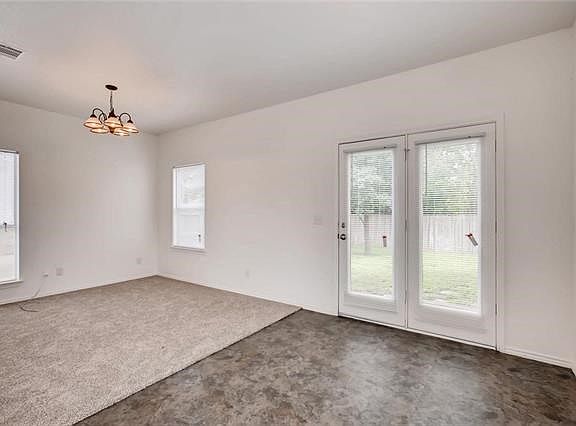 5th image of 2546 Georgian Dr
