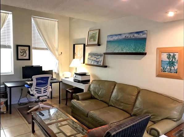 8950 SW 69th Ct APT 215