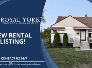 2426 Bernard Rd, Windsor, ON N8W 4S1