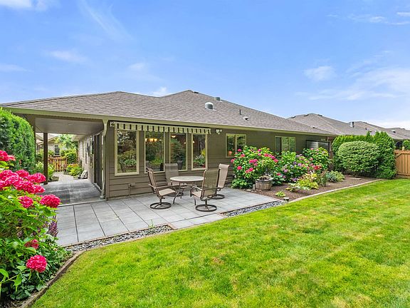 2nd image of 46000 Thomas Rd #136