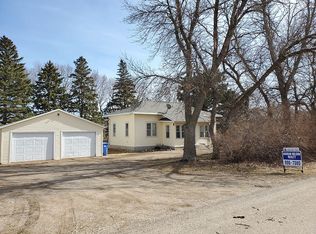 110 Lyle Ave NE, De Smet, SD 57231