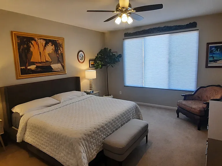 2433 E Josephine View Dr — Photo 7