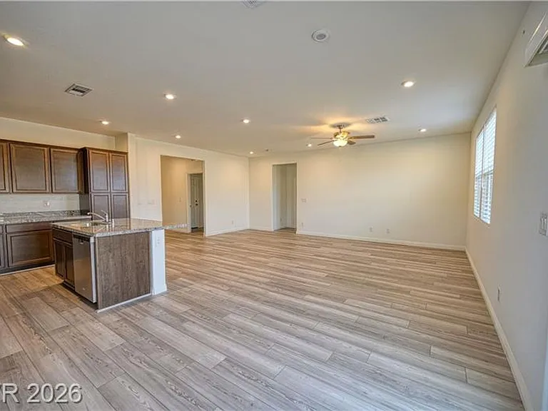 3602 E Umatilla Ave — Photo 6