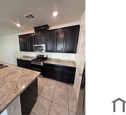 825 Spring Estates Ave — Photo 2