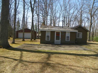 708 Isabella, Harrison, MI, 48625