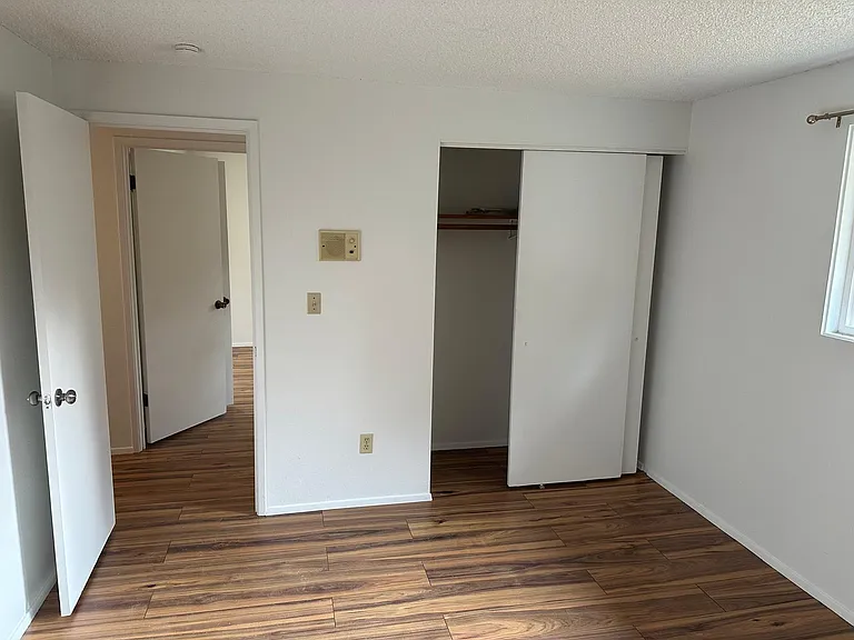 827 143rd Ave SE — Photo 17