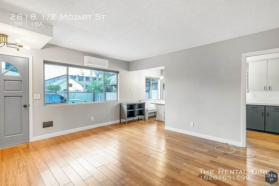 1st image of 2818 1/2 Mozart St