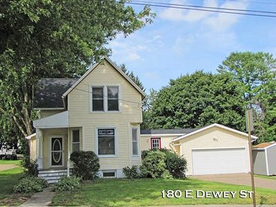 180 East Dewey Street, Platteville, WI, 53818