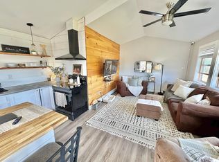 676 Cook Rd APT 2, Carmel, ME 04419