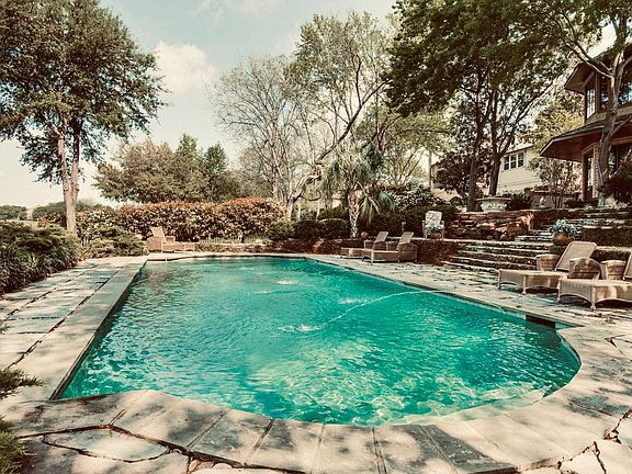 5th image of 5017 Pinehurst Dr