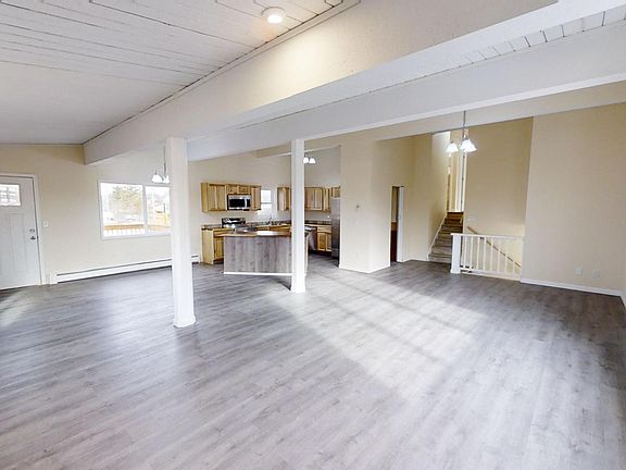 4th image of 1516 Buttercup St