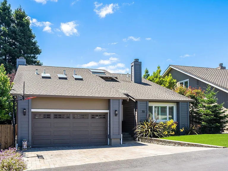 70 Mariani Ct — Photo 3