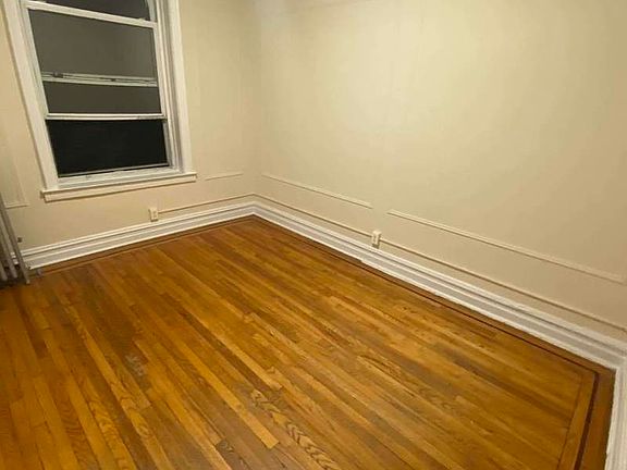 4th image of 151-18 34th Ave #4