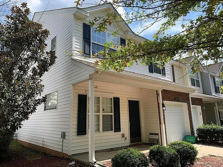 15457 Tully House Ct — Photo 18