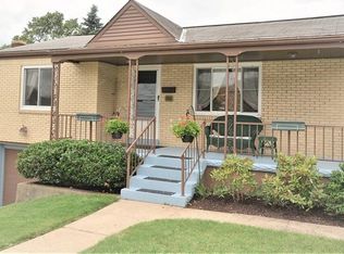 1009 Georgia Dr, Pittsburgh, PA 15209