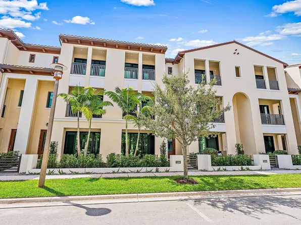 5260 Beckman Ter, Palm Beach Gardens, FL 33418