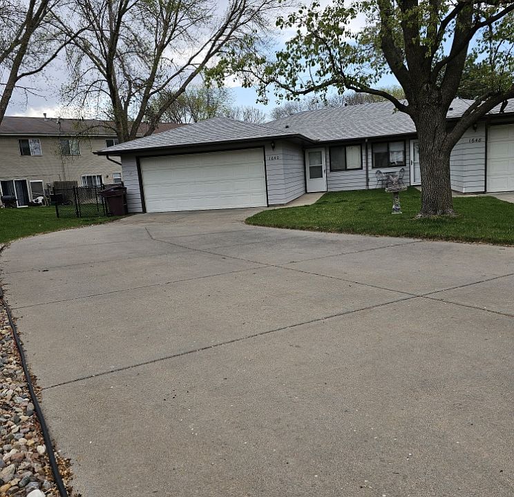 1st image of 1640 W South St #1640