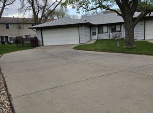 1640 W South St #1640, Lincoln, NE 68528