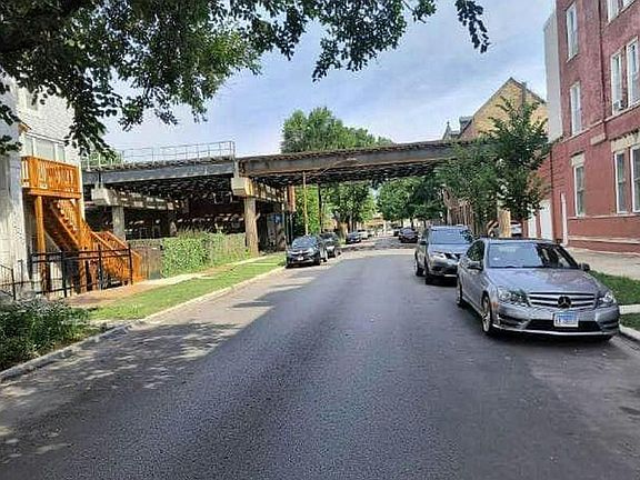 4th image of 2020 S Washtenaw