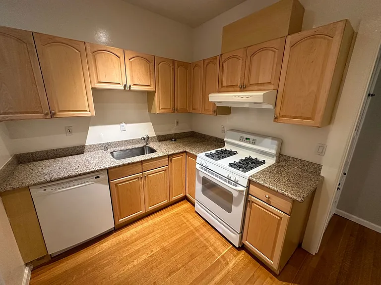 900 Taylor St #1313RC — Photo 6