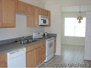 3rd image of 1101 A Couples Ct