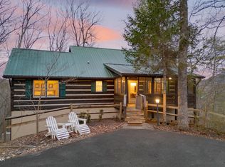 2616 Sunset Cir, Sevierville, TN 37862